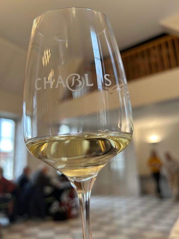 Le 40e Concours des Vins de Chablis 2026 attribue 23 médailles