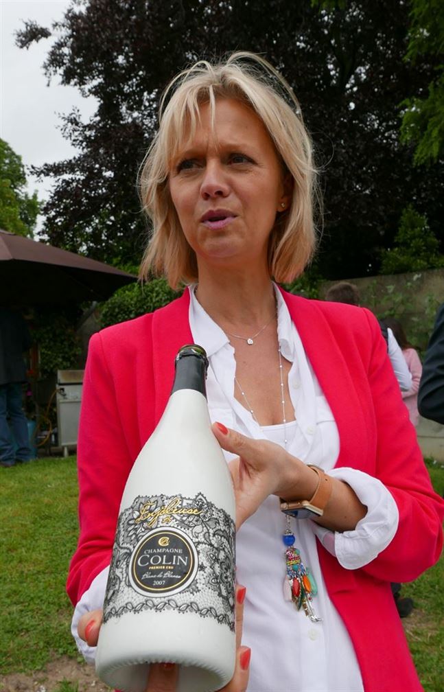 Delphine Colli présente sa cuvée Enjôleuse 2007 