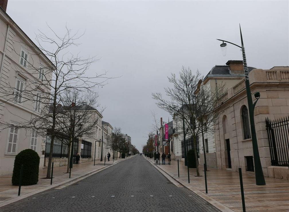 Avenue de Champagne flambe en neuve après trois années de rénovation...