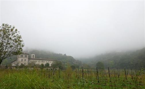 tous les vins médaillés ont été mis à la dégustation dans l'ancien Monastère Astino à Bergamo